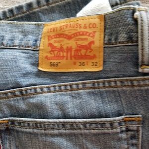Men's Levi's 569 jeans